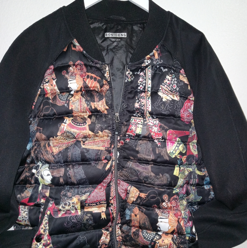 Bomber jacket